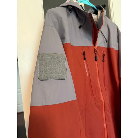 5.11 Tactical Men's Tactical insulated Jacket Size Large orange/gray rare - Picture 3 of 12